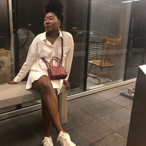 Meet Your Posher, April